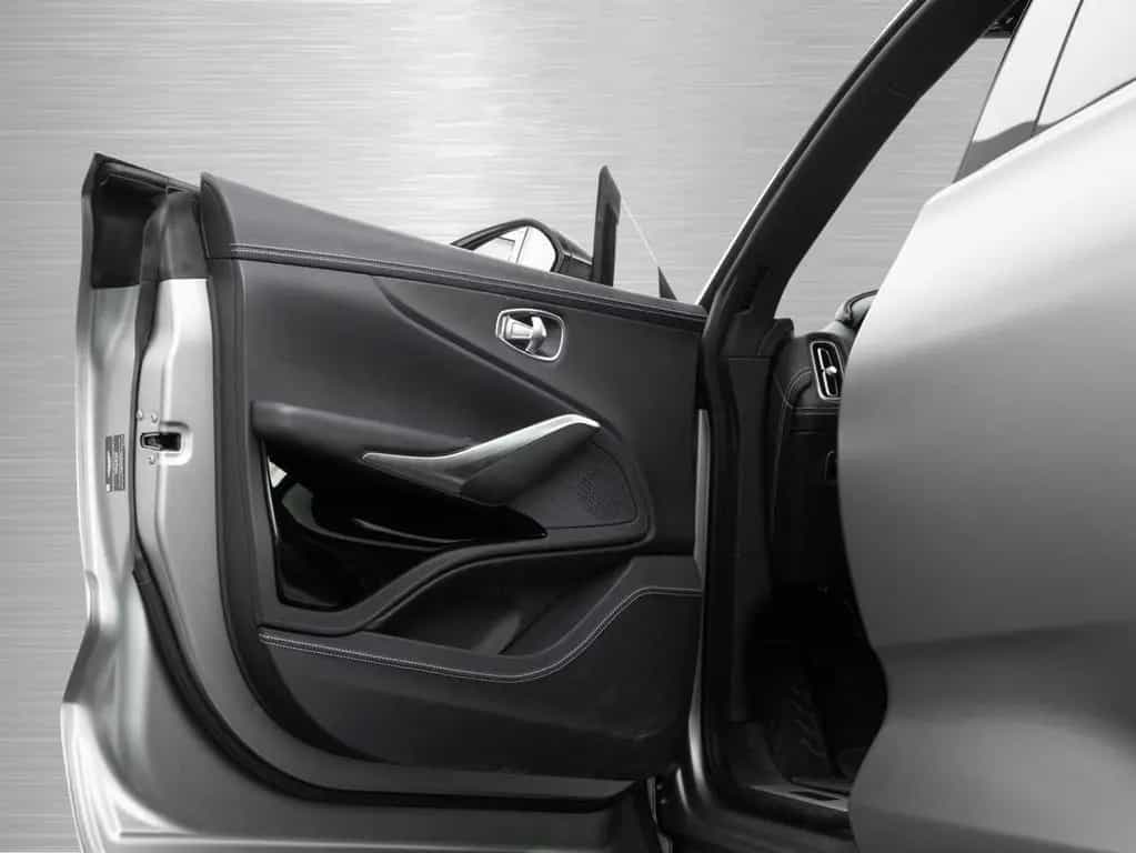 Aston Martin DBX 707 V8 4x4 12/2023-photo-28