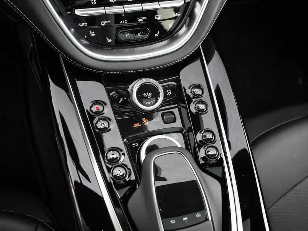 Aston Martin DBX 707 V8 4x4 12/2023-photo-33