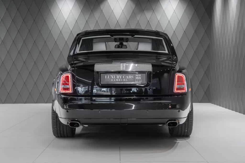Rolls-Royce Phantom BLACK/WHITE STARLIGHT TABLES 04/2008-photo-4