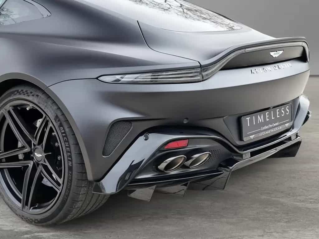 Aston Martin V8 Vantage Vantage V8 Coupe Satin Onyx Black / Onyx Black 06/2024-photo-12