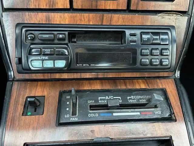 Corvette C3 Automatik/TÜV neu/Historie/H-Zulassung/Klima 07/1979-photo-11