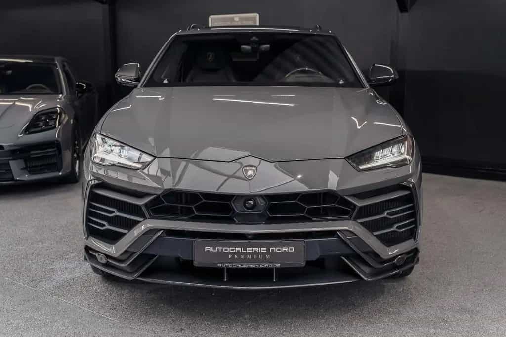 Lamborghini Urus Pano+Adas+Akrapovic+TV+Full Carbon+B&O-3D 03/2021-photo-3