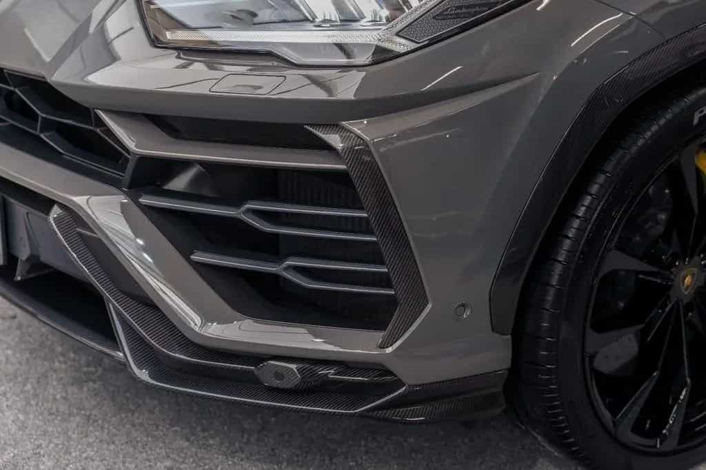 Lamborghini Urus Pano+Adas+Akrapovic+TV+Full Carbon+B&O-3D 03/2021-photo-6