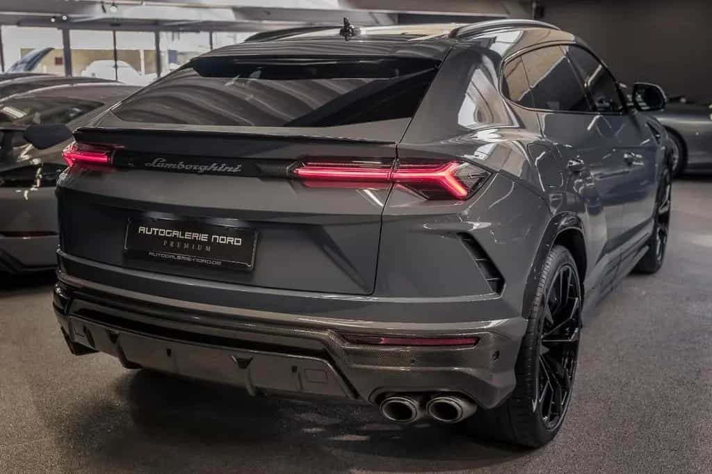 Lamborghini Urus Pano+Adas+Akrapovic+TV+Full Carbon+B&O-3D 03/2021-photo-8