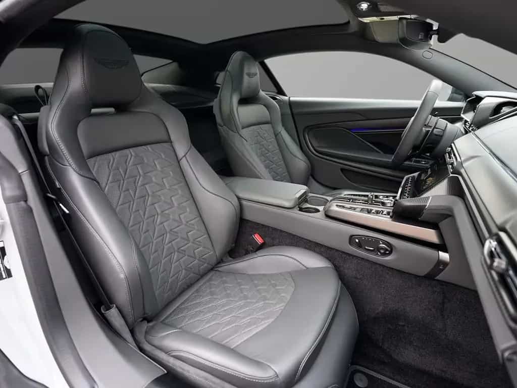 Aston Martin Vanquish V12 Coupe Apex Grey / Phantom Grey null-photo-27