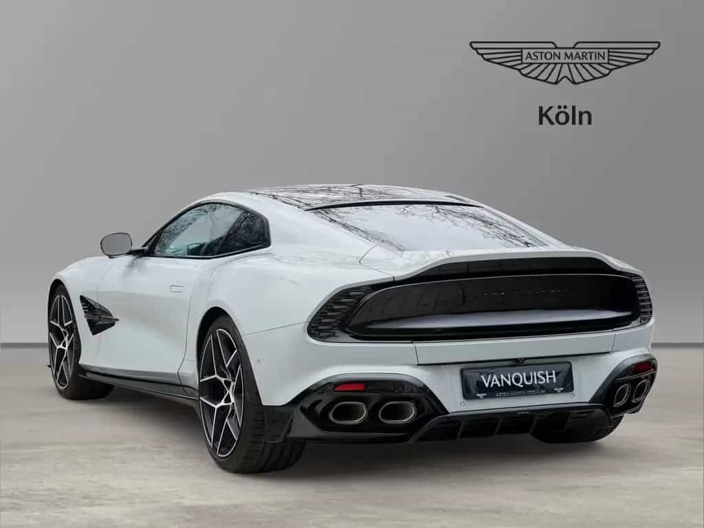 Aston Martin Vanquish V12 Coupe Apex Grey / Phantom Grey null-photo-5