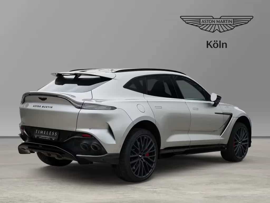 Aston Martin DBX 707 Aluminite Silver / Onyx Black 08/2024-photo-3