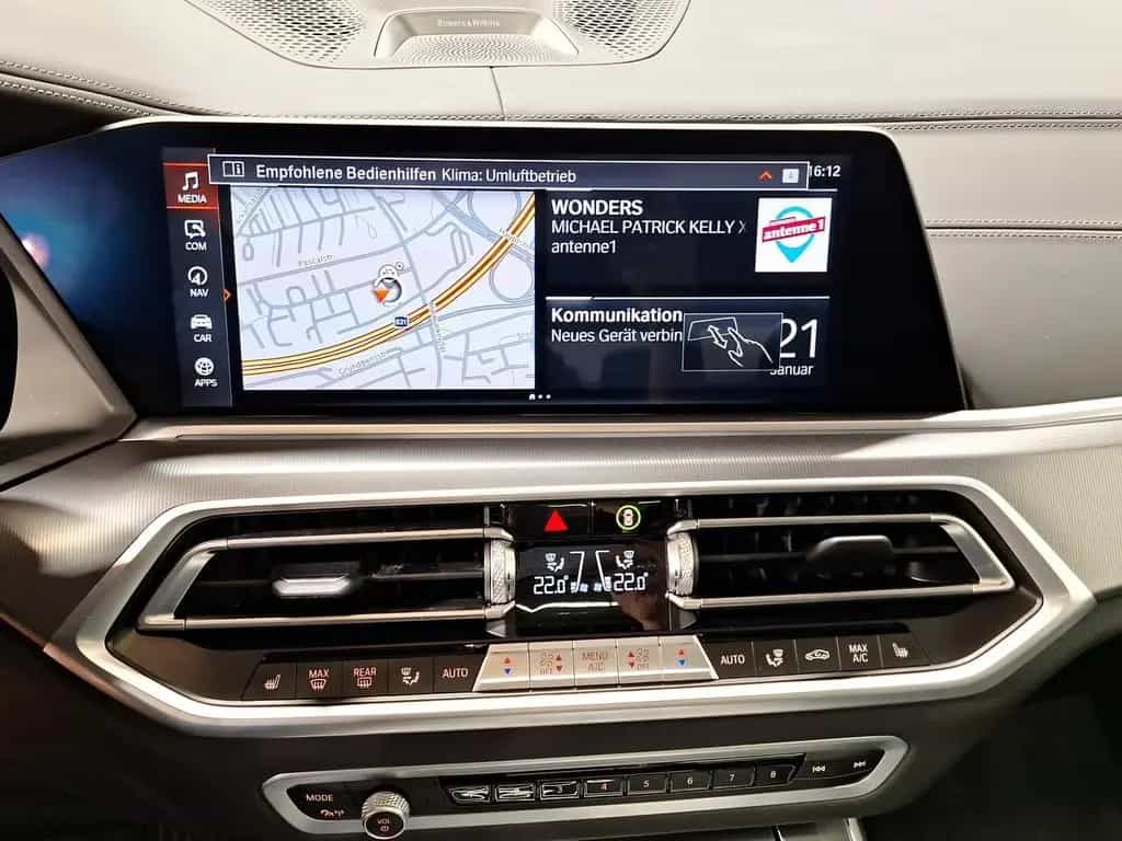 BMW X5 xDrive40d Standheizung Bowers & Wilkins 11/2022-photo-14