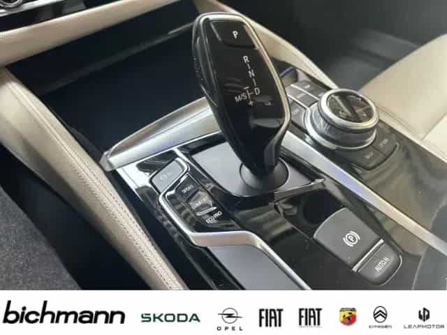 BMW 530 i Luxury Line Sport-FW Leder LED NAV Kli2 07/2017-photo-12