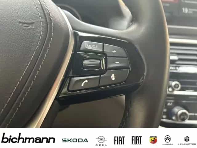 BMW 530 i Luxury Line Sport-FW Leder LED NAV Kli2 07/2017-photo-13