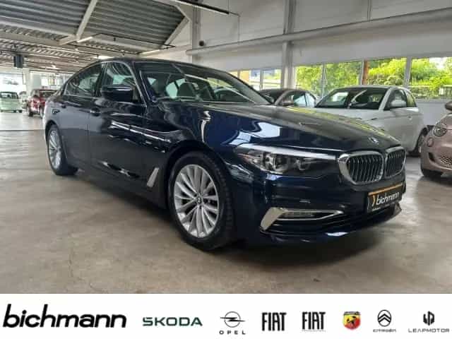 BMW 530 i Luxury Line Sport-FW Leder LED NAV Kli2 07/2017-photo-2