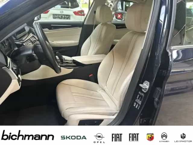 BMW 530 i Luxury Line Sport-FW Leder LED NAV Kli2 07/2017-photo-8