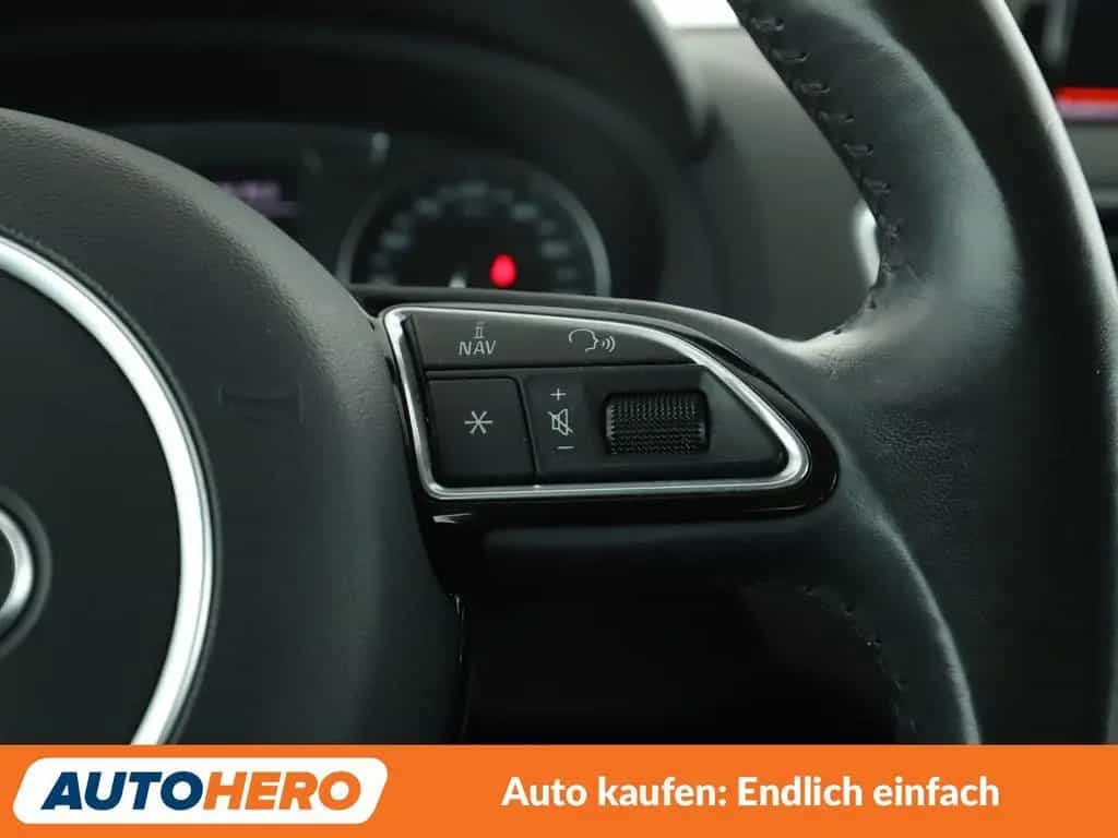 Audi Q3 1.4 TFSI Sport*NAVI*XENON*PDC*SHZ*BT*RADIO* 12/2017-photo-29