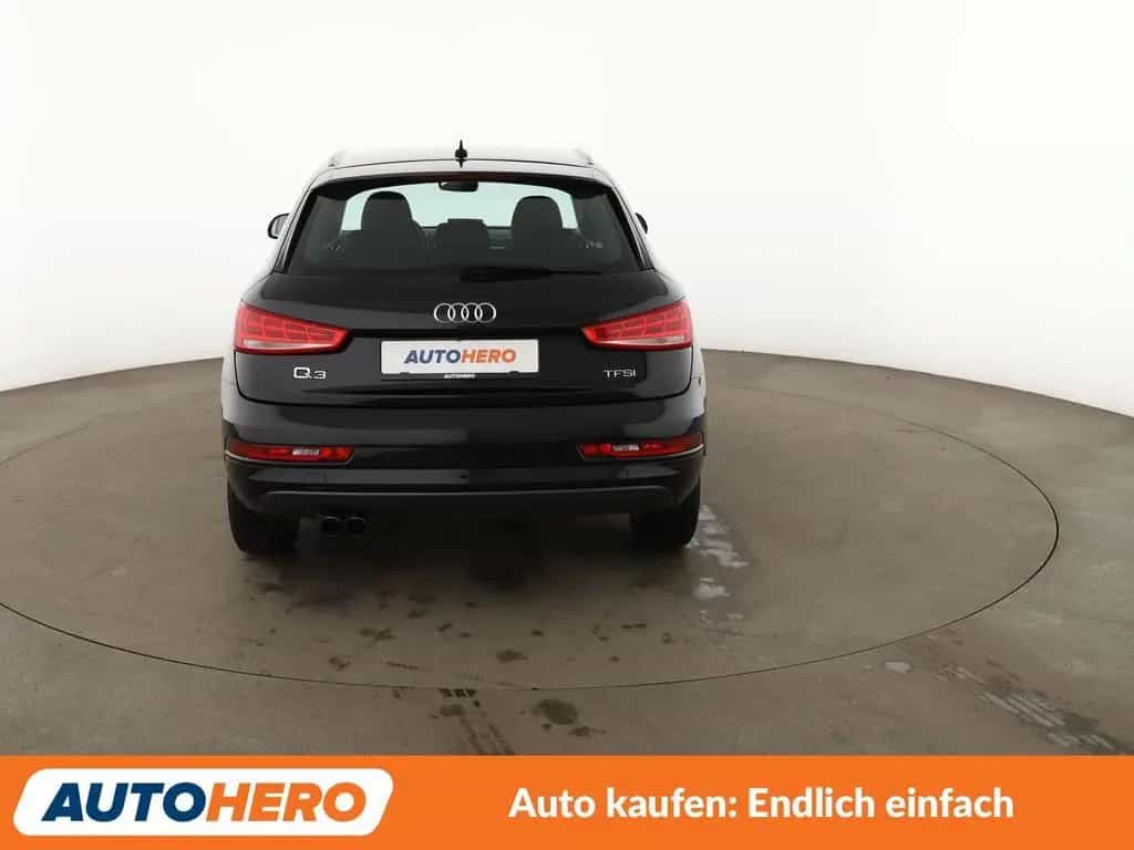 Audi Q3 1.4 TFSI Sport*NAVI*XENON*PDC*SHZ*BT*RADIO* 12/2017-photo-4
