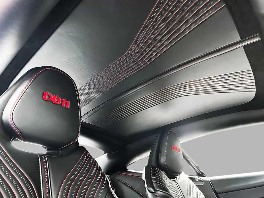 Aston Martin DB11 V8 Coupe Onyx Black Pure Black Carbon Twill 07/2017-photo-22