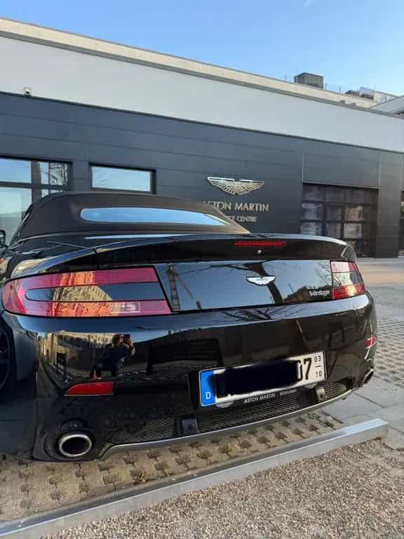 Aston Martin Cabrio V8 Vantage Roadster 4.7l Sportshift - 11/2011-photo-6