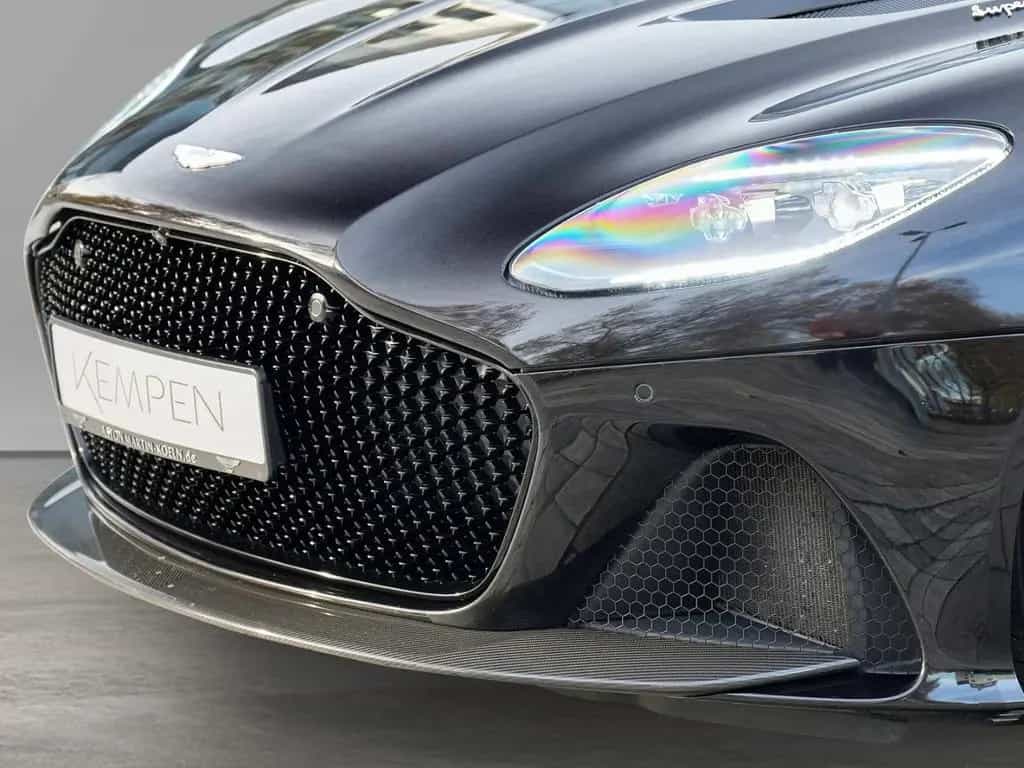 Aston Martin DBS Superleggera Coupe Onyx Black - B&O BeoSound 08/2020-photo-12
