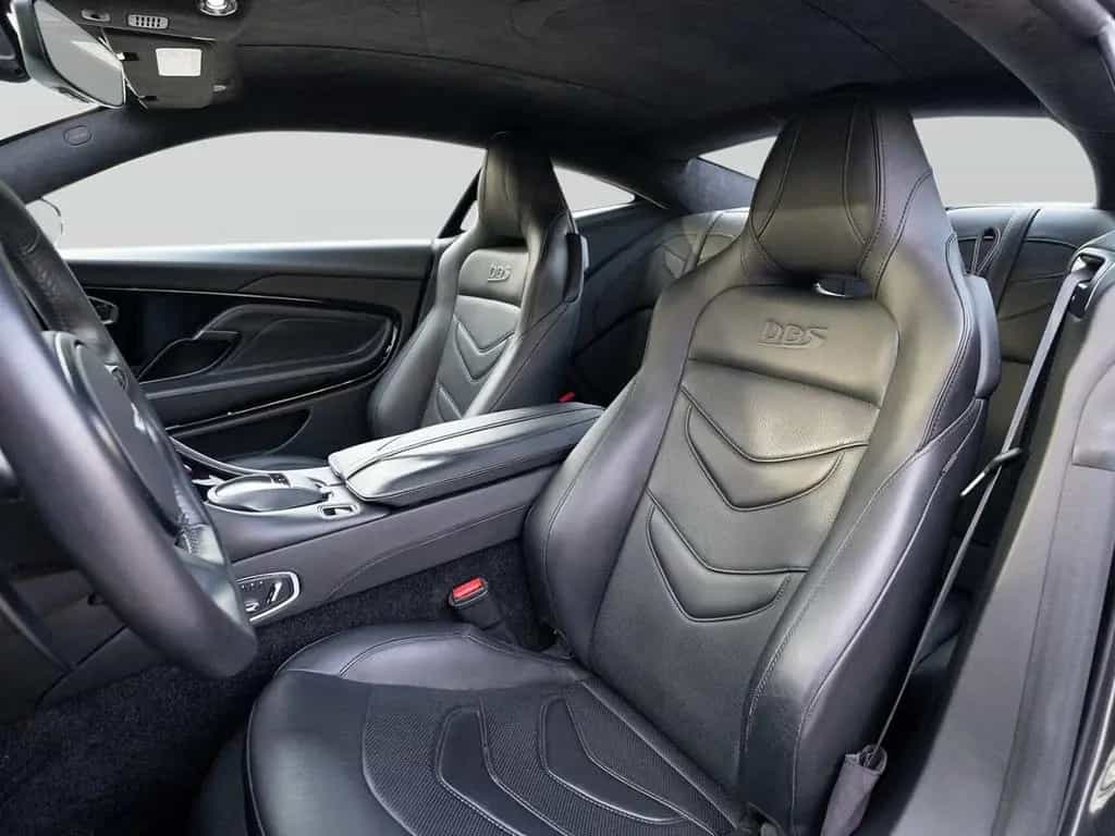 Aston Martin DBS Superleggera Coupe Onyx Black - B&O BeoSound 08/2020-photo-24