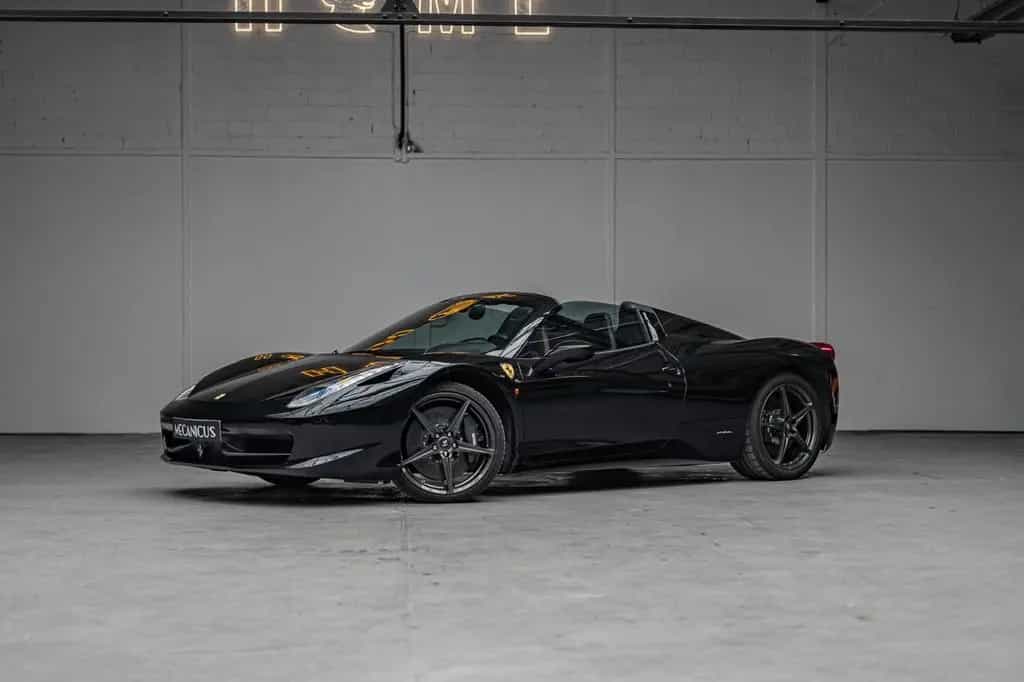 Ferrari 458 Italia Spider *Full PPF / Carbon seats* 03/2012-photo-1