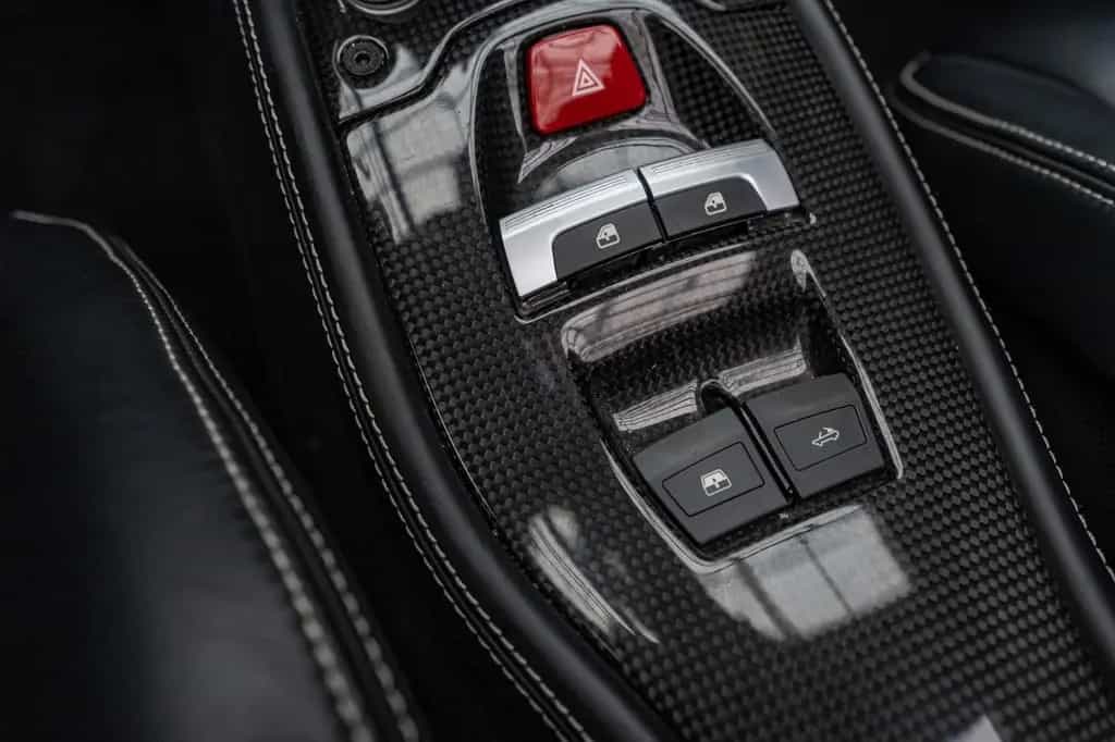 Ferrari 458 Italia Spider *Full PPF / Carbon seats* 03/2012-photo-21
