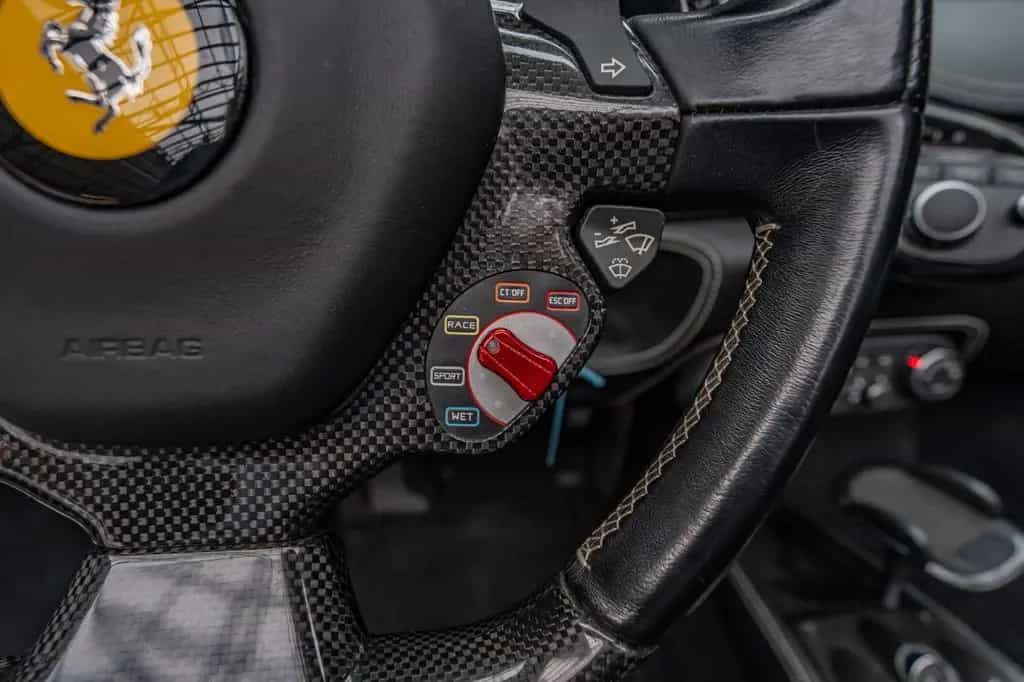 Ferrari 458 Italia Spider *Full PPF / Carbon seats* 03/2012-photo-24