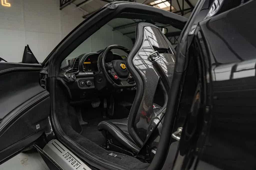 Ferrari 458 Italia Spider *Full PPF / Carbon seats* 03/2012-photo-29