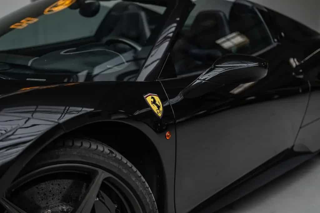 Ferrari 458 Italia Spider *Full PPF / Carbon seats* 03/2012-photo-38