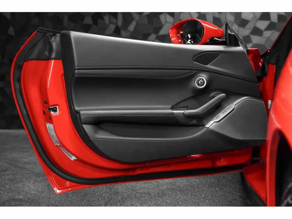 Ferrari Portofino ROSSO CORSA 10/2018-photo-26
