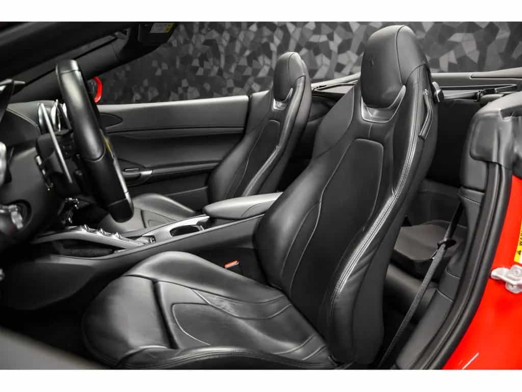 Ferrari Portofino ROSSO CORSA 10/2018-photo-9