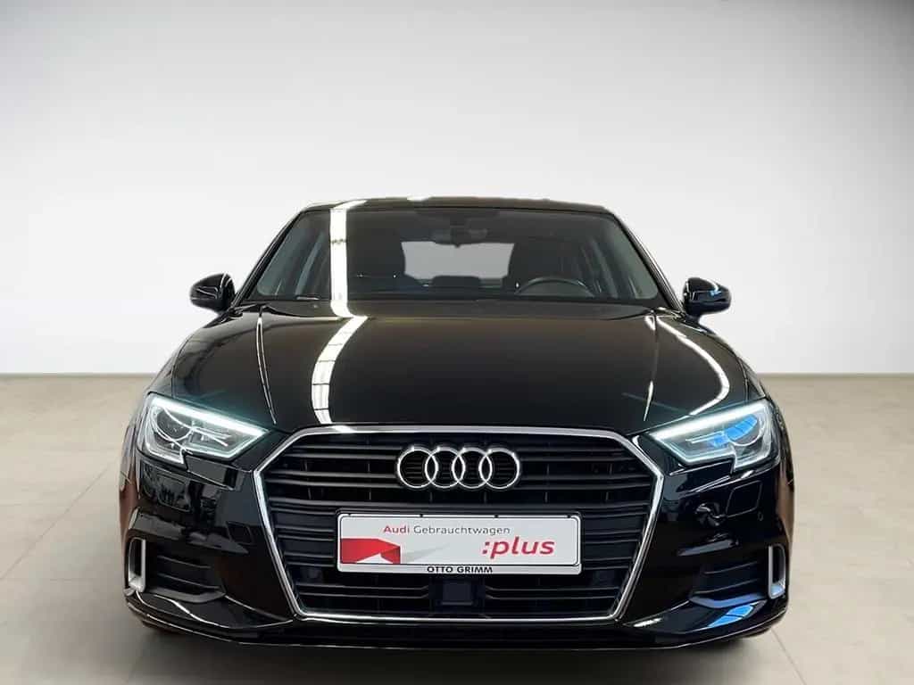 Audi A3 Limousine 35 TDI sport Technology Komfort 02/2021-photo-3
