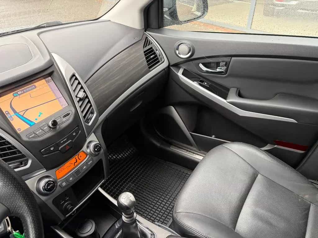 Ssangyong Korando Quartz 4x4 AHK abnehmbar 07/2016-photo-14