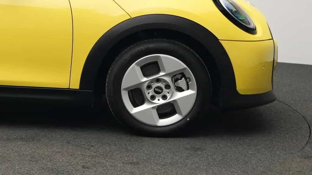 MINI Cooper S 01/2025-photo-15