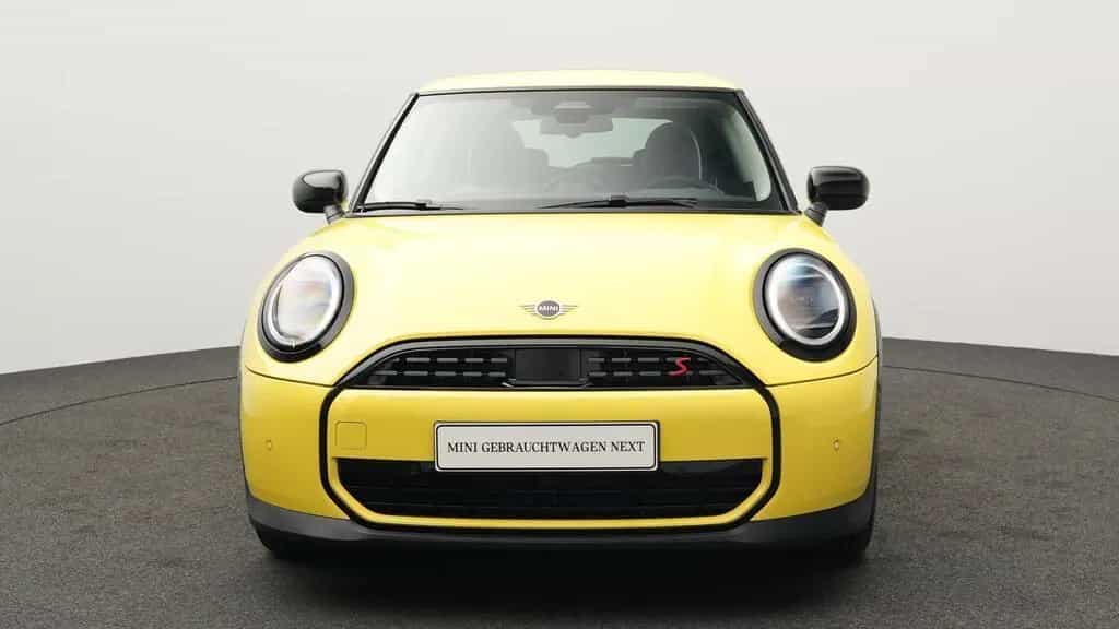 MINI Cooper S 01/2025-photo-2