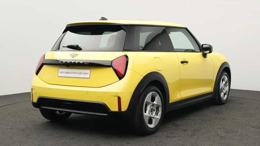 MINI Cooper S 01/2025-photo-7