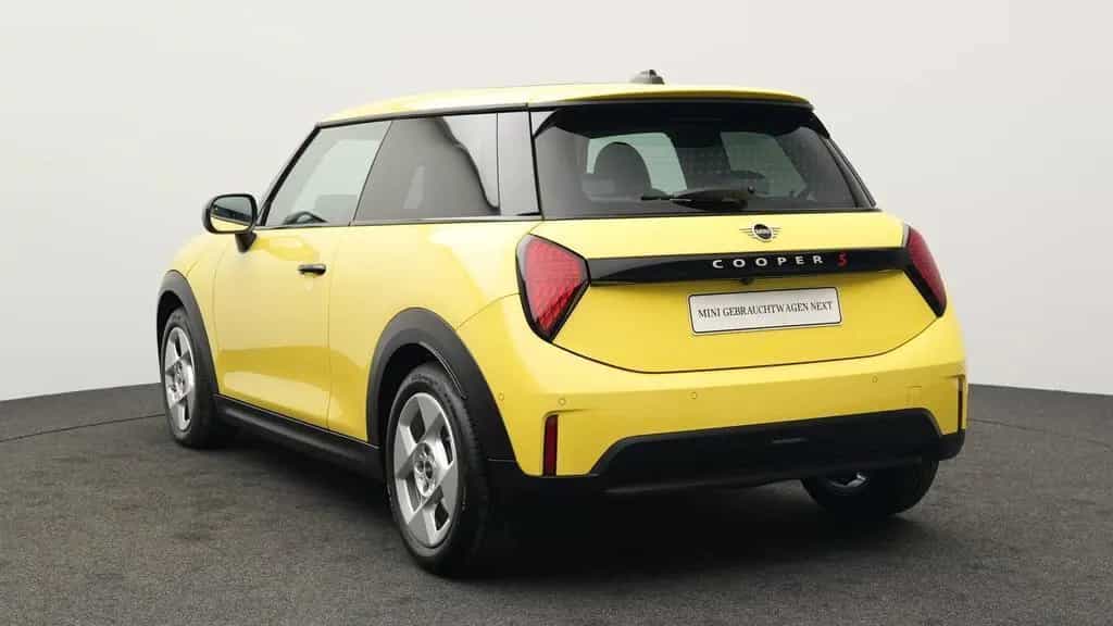 MINI Cooper S 01/2025-photo-8