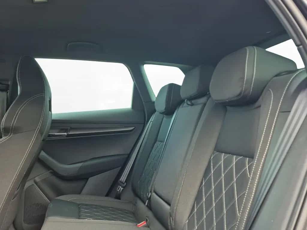 Skoda Karoq Sportline 1,5 TSI DSG CANTON, ACC, Parken+ null-photo-12
