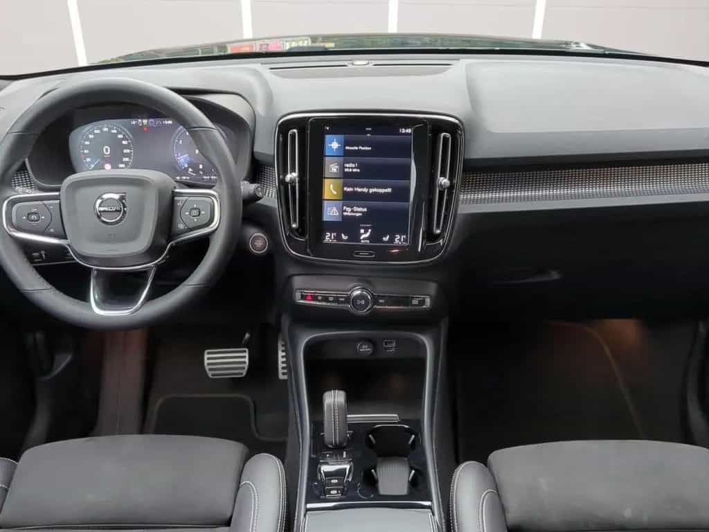 Volvo XC40 B5 AWD R-Design *ACC*Kam*FrontschHeizung* 10/2021-photo-10