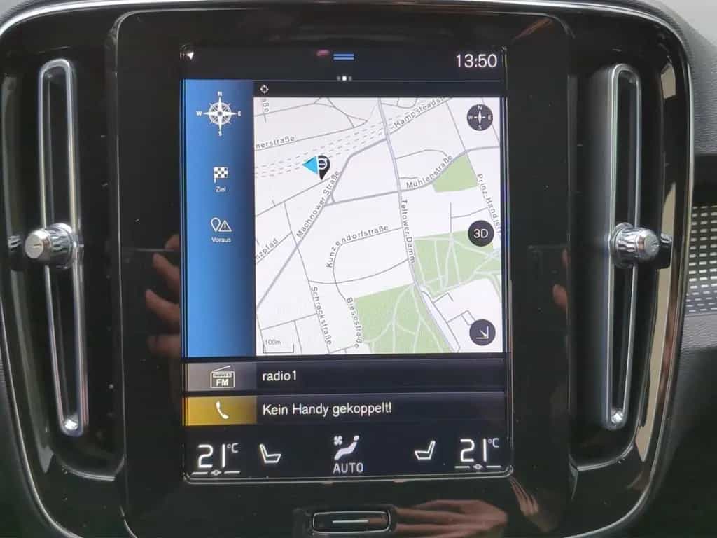 Volvo XC40 B5 AWD R-Design *ACC*Kam*FrontschHeizung* 10/2021-photo-13