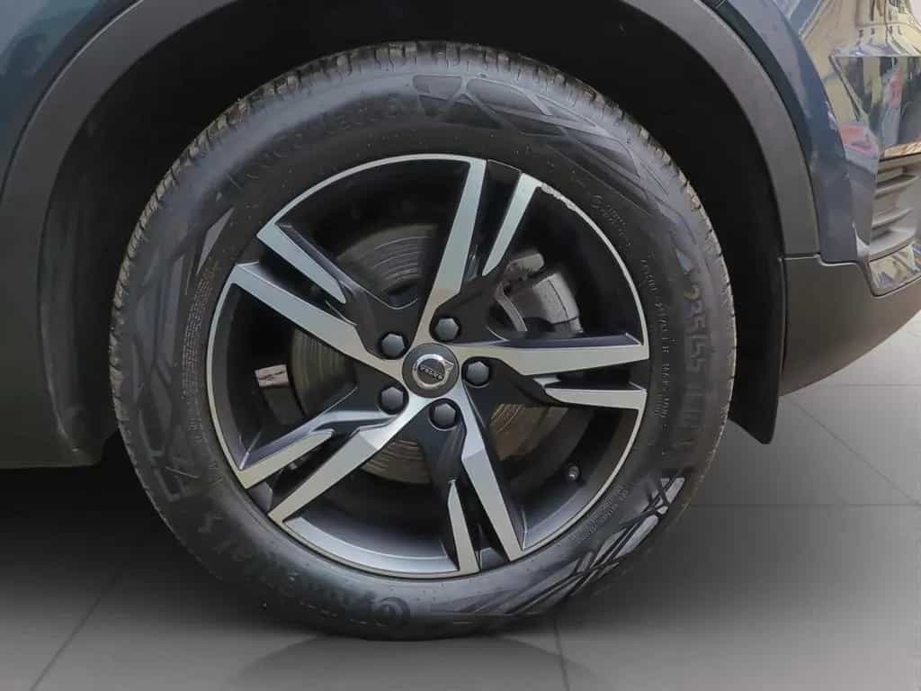 Volvo XC40 B5 AWD R-Design *ACC*Kam*FrontschHeizung* 10/2021-photo-25