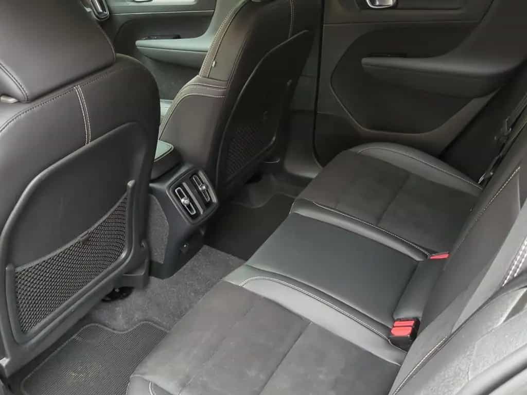 Volvo XC40 B5 AWD R-Design *ACC*Kam*FrontschHeizung* 10/2021-photo-29