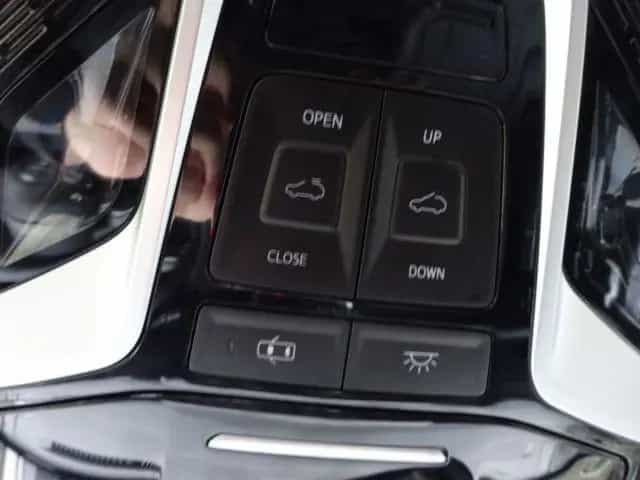 BAW 212 4WD 2.0D 360° All Terrain DiffSperre CarPlay null-photo-33