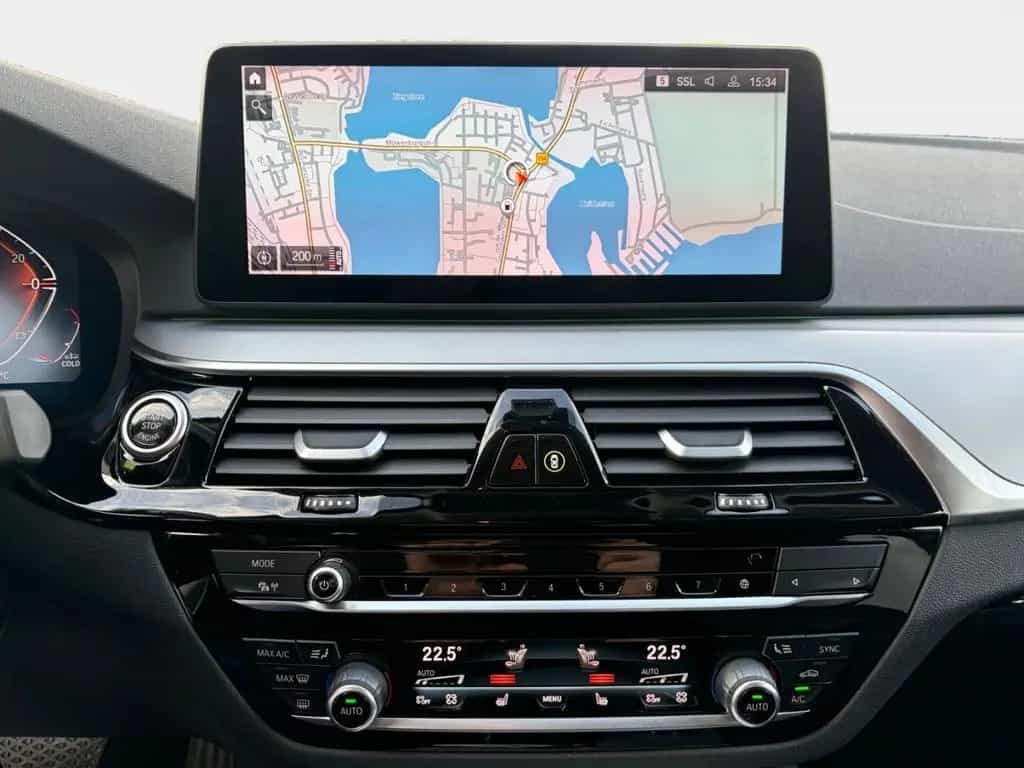 BMW 5 Series 520 d Touring Steptronic+LED+NAVI+VIRTUAL+KAMERA 05/2023-photo-17