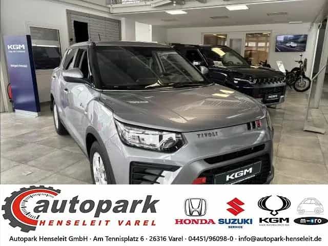 KGM Tivoli Essential 1.5 Automatik 2WD null-photo-0