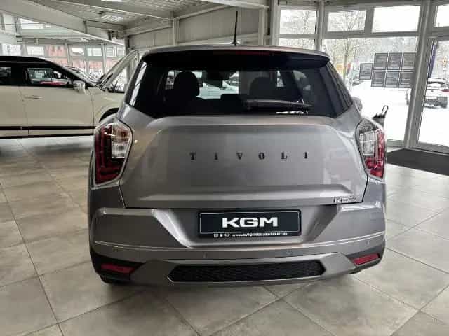 KGM Tivoli Essential 1.5 Automatik 2WD null-photo-5