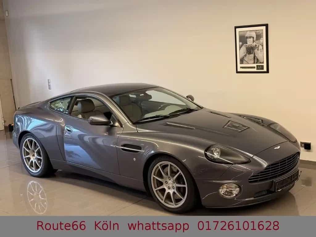 Aston Martin Vanquish V12 .Dt.Auto.Tüv Neu,SHG 01/2003-photo-1