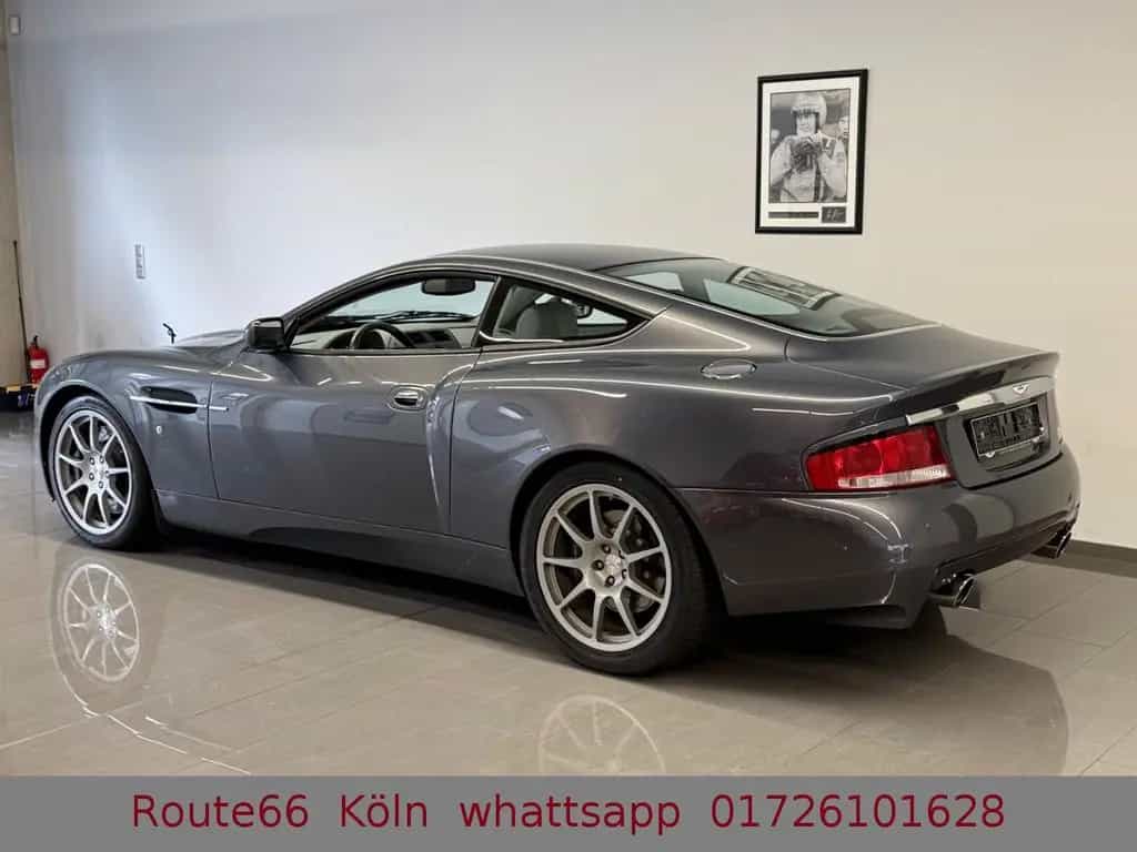 Aston Martin Vanquish V12 .Dt.Auto.Tüv Neu,SHG 01/2003-photo-10