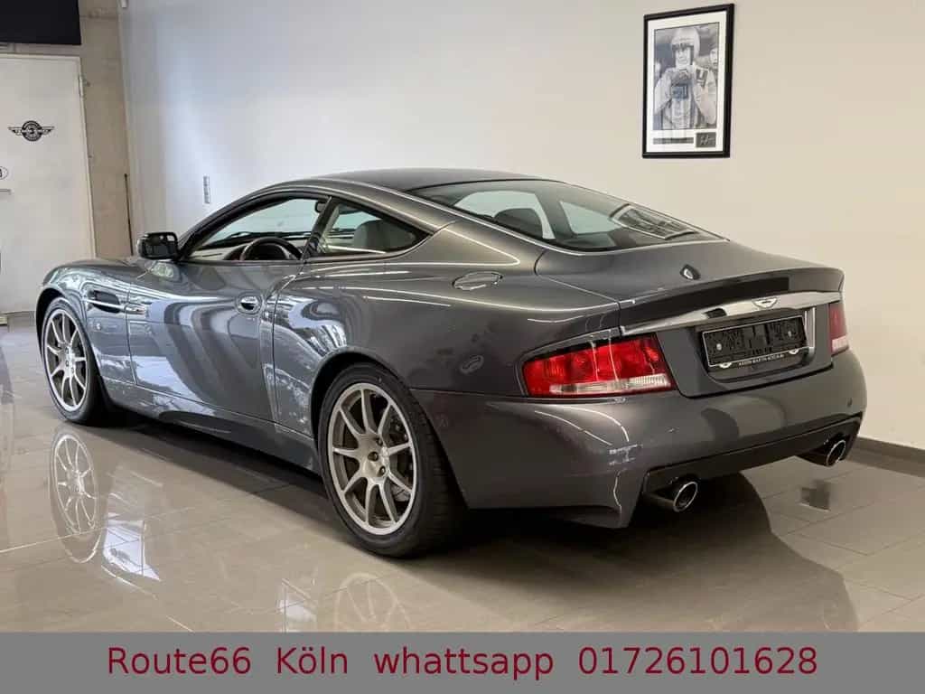Aston Martin Vanquish V12 .Dt.Auto.Tüv Neu,SHG 01/2003-photo-8