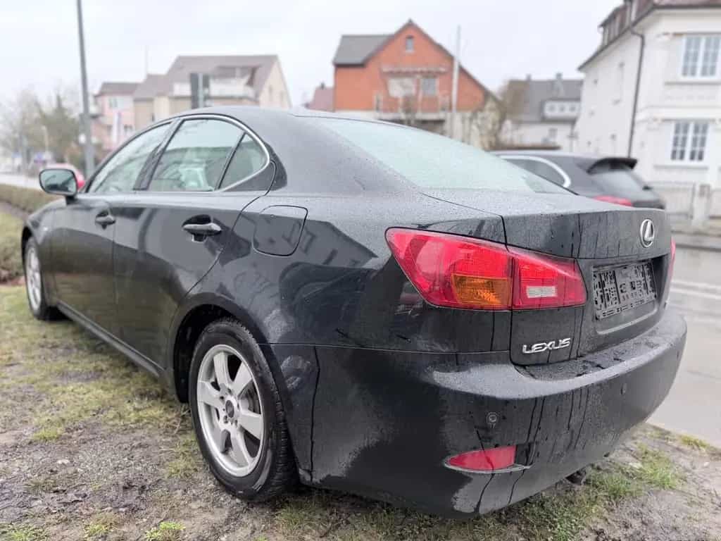 Lexus IS 220 d Luxury Line*Leder*2.Hand*8xAlu*Gepflegt* 06/2008-photo-5