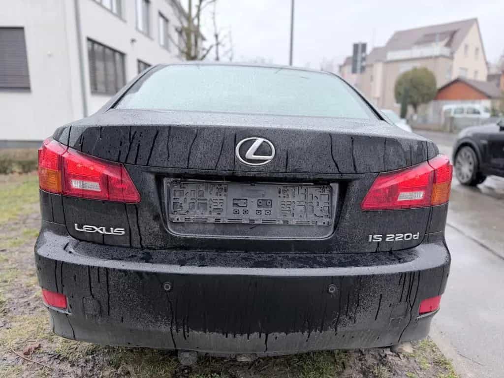 Lexus IS 220 d Luxury Line*Leder*2.Hand*8xAlu*Gepflegt* 06/2008-photo-6