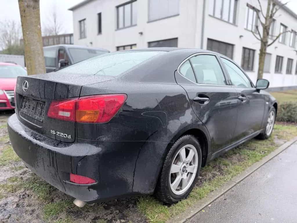 Lexus IS 220 d Luxury Line*Leder*2.Hand*8xAlu*Gepflegt* 06/2008-photo-7